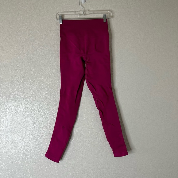 Lululemon Zone In Tight in Raspberry Size 6 - Picture 3 of 5